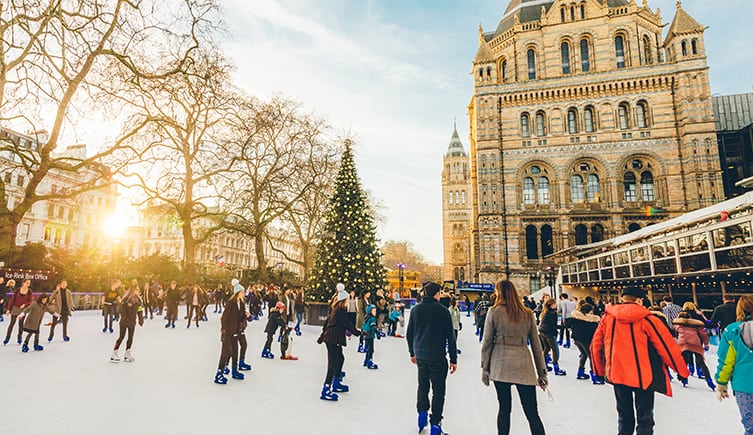החלקה על הקרח בלונדון - מה לעשות בלונדון בחורף?